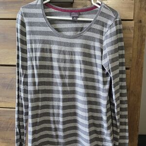 Motherhood Gray and White Striped Long Sleeve Top